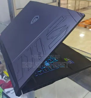 New Laptop MSI Creator 17 B11ue-224 16GB Intel Core I9 SSD 1T