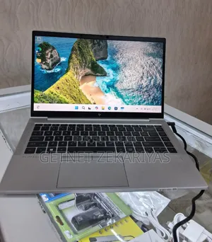 Photo - New Laptop HP EliteBook 840 G8 16GB Intel Core I7 SSD 512GB