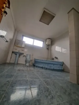 8bdrm House in Bisrate Gabriel,, Nifas Silk-Lafto for rent