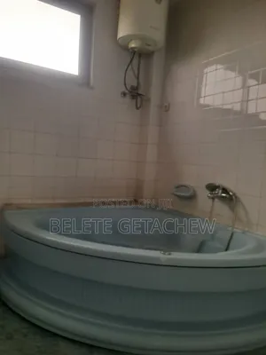 8bdrm House in Bisrate Gabriel,, Nifas Silk-Lafto for rent