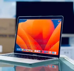 New Laptop Apple MacBook Pro M1 8GB Apple M1 SSD 256GB