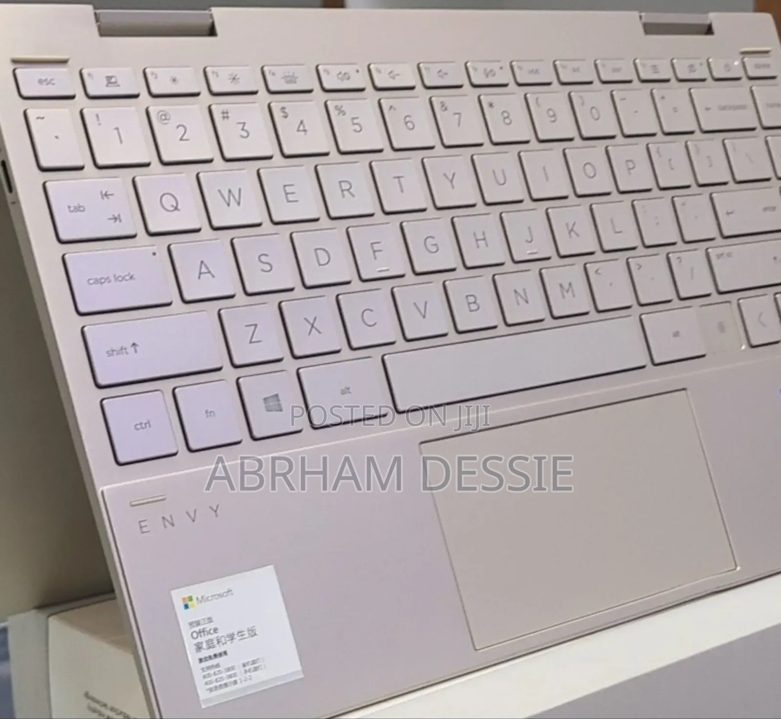 New Laptop HP Envy X360 8GB Intel Core I5 SSD 512GB