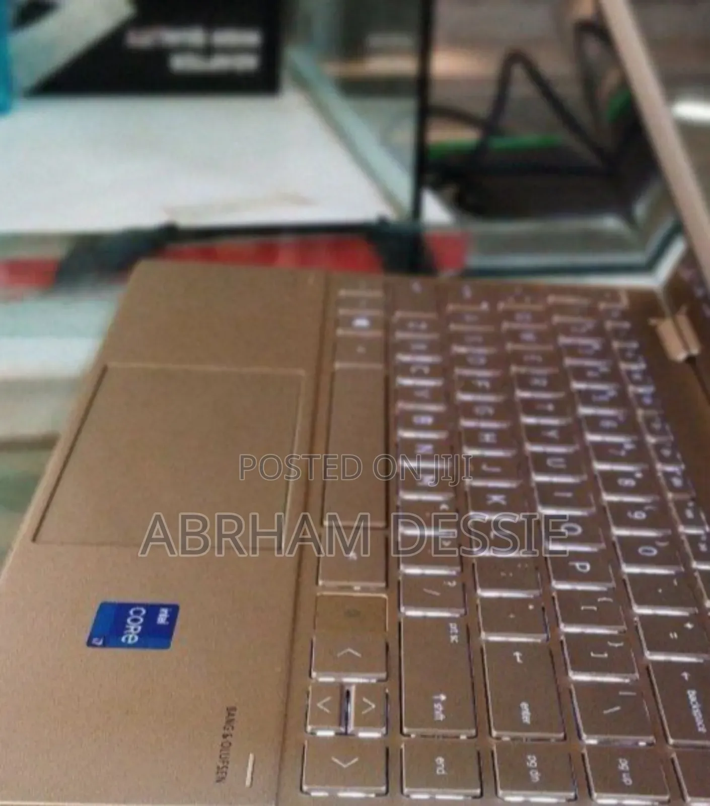 New Laptop HP Envy X360 8GB Intel Core I7 SSD 1T