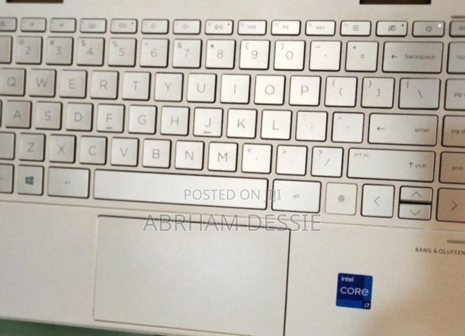 New Laptop HP Envy X360 8GB Intel Core I7 SSD 1T