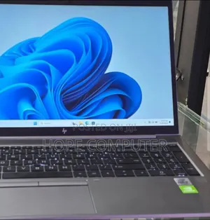 New Laptop HP ZBook Firefly 15 G7 16GB Intel Core I7 SSD 512GB