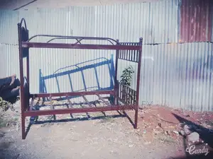 Photo - የልጆች ተደራራቢ አልጋ