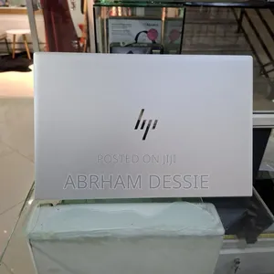 New Laptop HP EliteBook 830 G8 8GB Intel Core I5 SSD 512GB