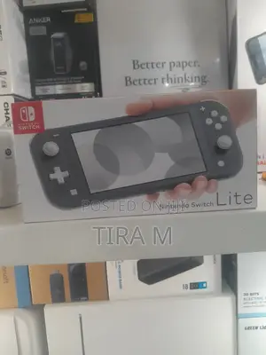 Photo - Switch Nintendo Lite