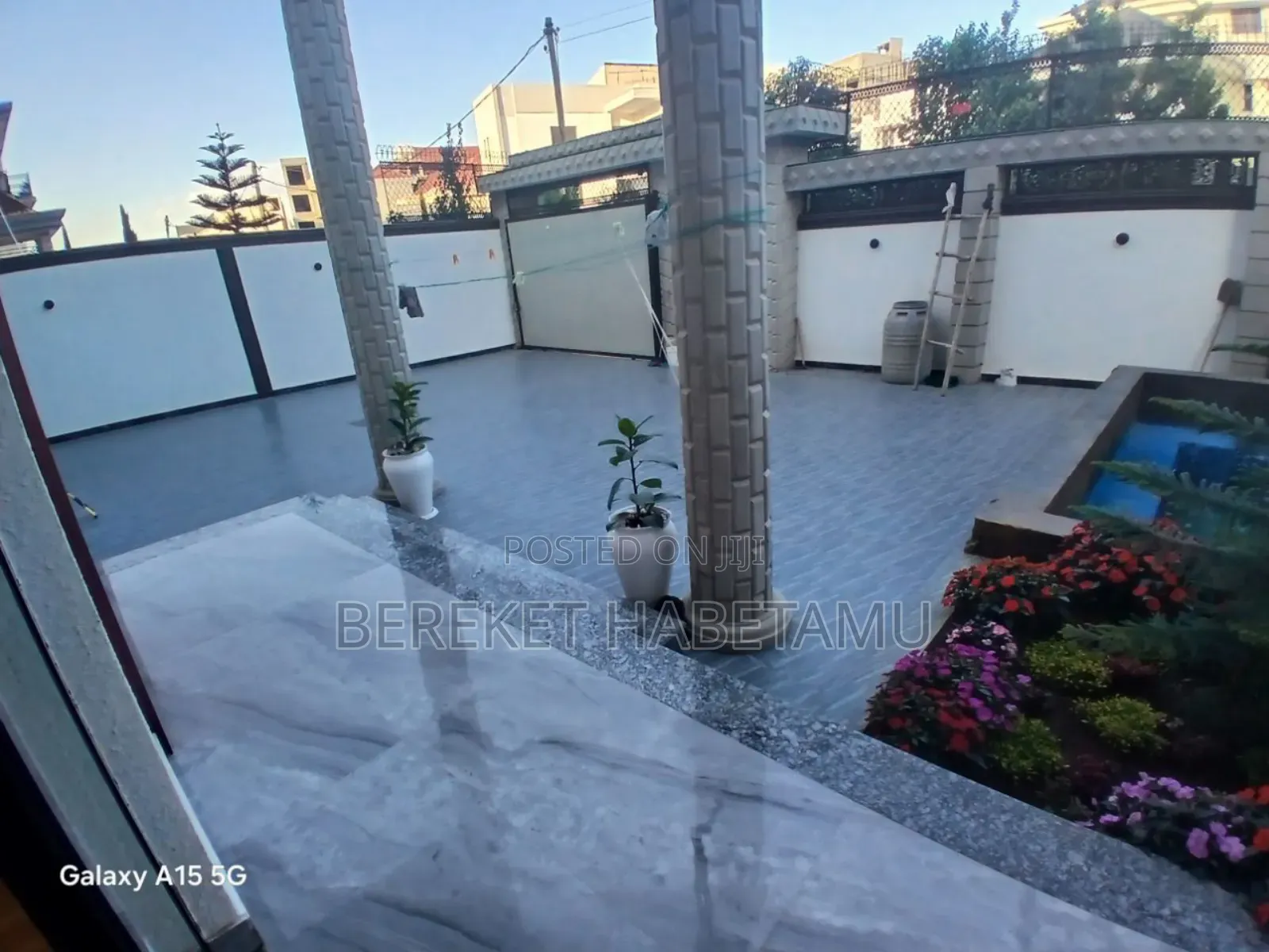 Furnished 12bdrm House in አዲስ አበባ, Nifas Silk-Lafto for sale