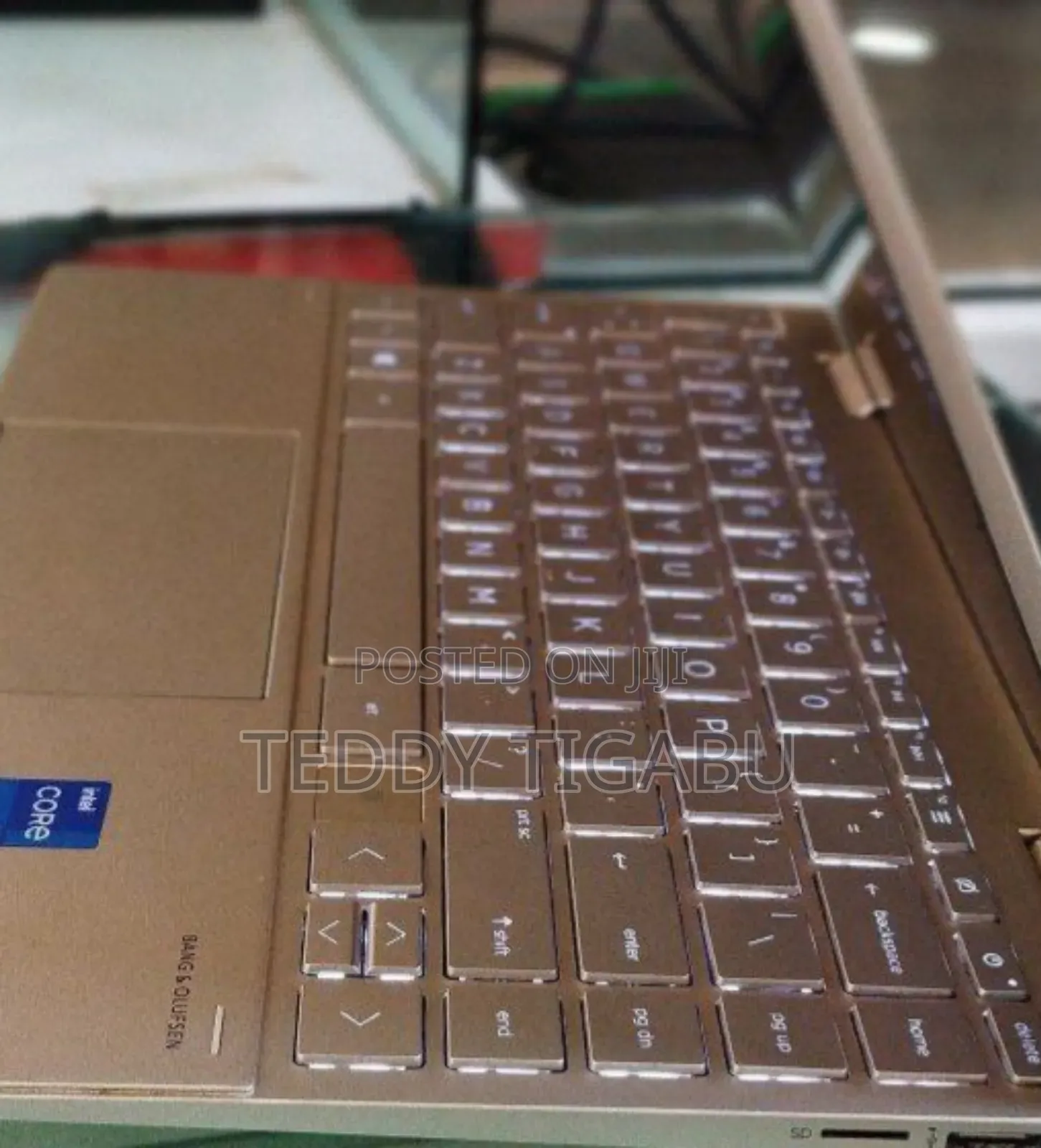 New Laptop HP Envy X360 8GB Intel Core I7 SSD 1T