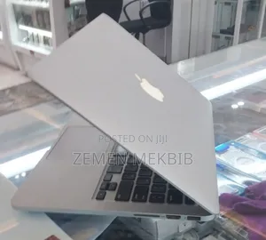 New Laptop Apple MacBook Pro 2015 16GB Intel Core I5 SSD 512GB