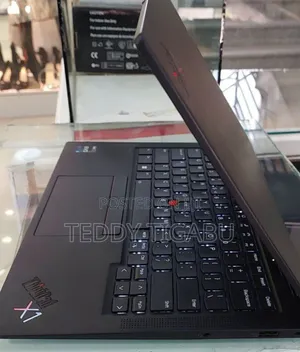 New Laptop Lenovo ThinkPad X1 Carbon 16GB Intel Core I5 SSD 512GB