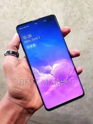 Photo - Samsung Galaxy S10 Plus 128 GB Black