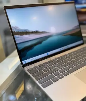 Photo - New Laptop Dell 16GB Intel Core I5 SSD 512GB