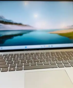 New Laptop Dell 16GB Intel Core I5 SSD 512GB