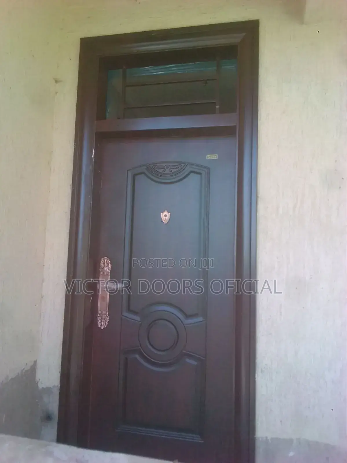 Victor Door