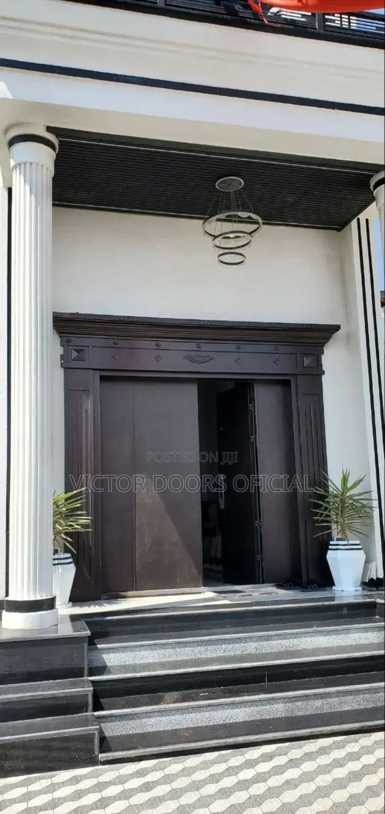 Victor Door
