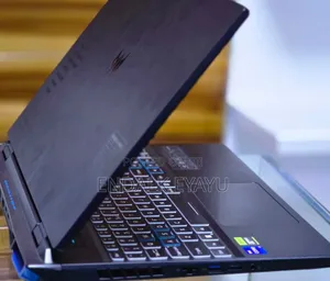 New Laptop Acer Predator Helios 300 32GB Intel Core I7 SSD 1T