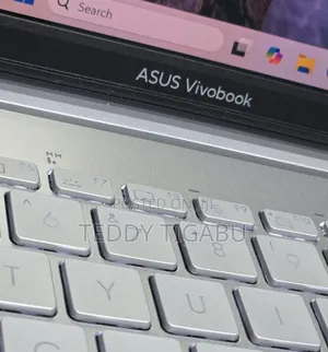 New Laptop Asus VivoBook 15 X505BA 16GB Intel Core I7 SSD 512GB