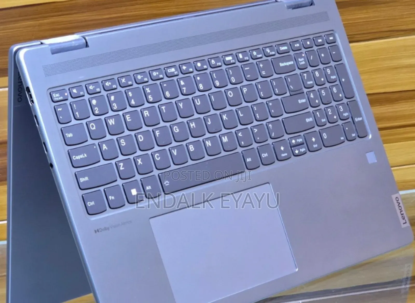 New Laptop Lenovo Yoga 7i 16GB Intel Core I7 SSD 512GB