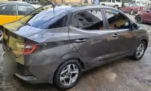 Hyundai I10 2022 Gray
