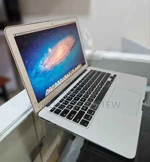 New Laptop Apple MacBook Air 2011 4GB Intel Core I5 SSD 128GB