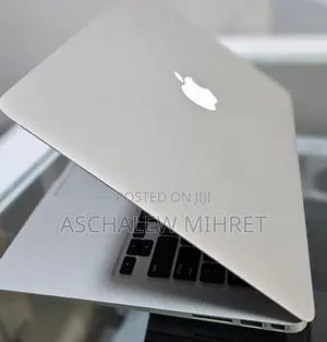 Photo - New Laptop Apple MacBook Air 2011 4GB Intel Core I5 SSD 128GB