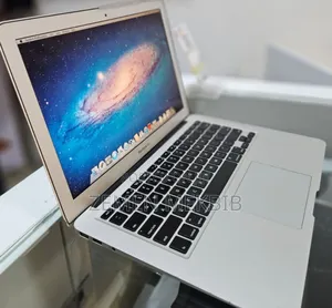 New Laptop Apple MacBook Air 2011 4GB Intel Core I5 SSD 128GB