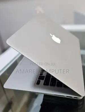 Photo - New Laptop Apple MacBook Air 2011 4GB Intel Core I5 SSD 128GB