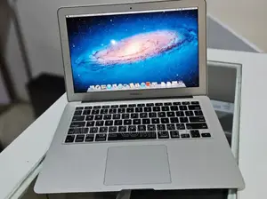 New Laptop Apple MacBook Air 2011 4GB Intel Core I5 SSD 128GB