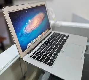 New Laptop Apple MacBook Air 2011 4GB Intel Core I5 SSD 128GB