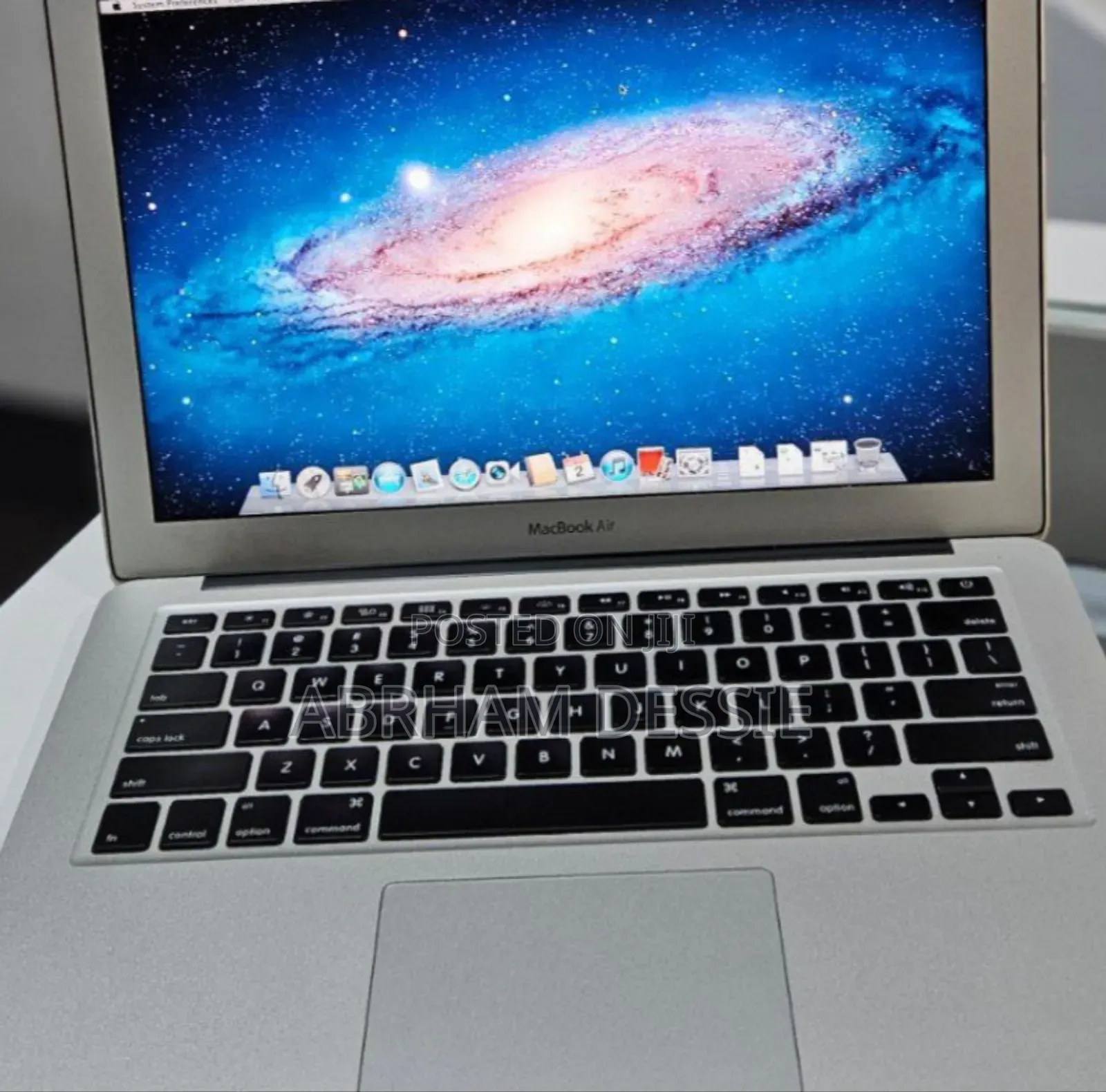 New Laptop Apple MacBook Pro 2011 4GB Intel Core I5 SSD 128GB
