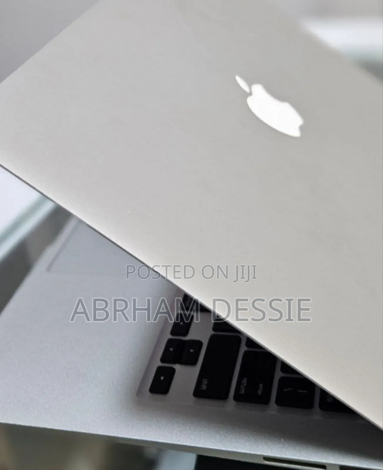 New Laptop Apple MacBook Air 2011 4GB Intel Core I5 SSD 128GB