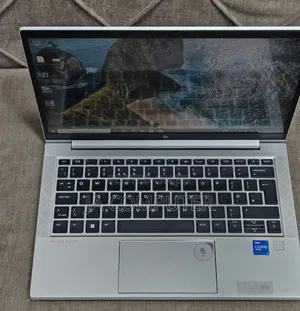 New Laptop HP EliteBook 830 G8 16GB Intel Core I5 SSD 512GB
