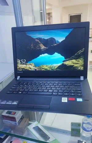 New Laptop Lenovo ThinkPad Yoga 8GB Intel Core I7 SSD 256GB
