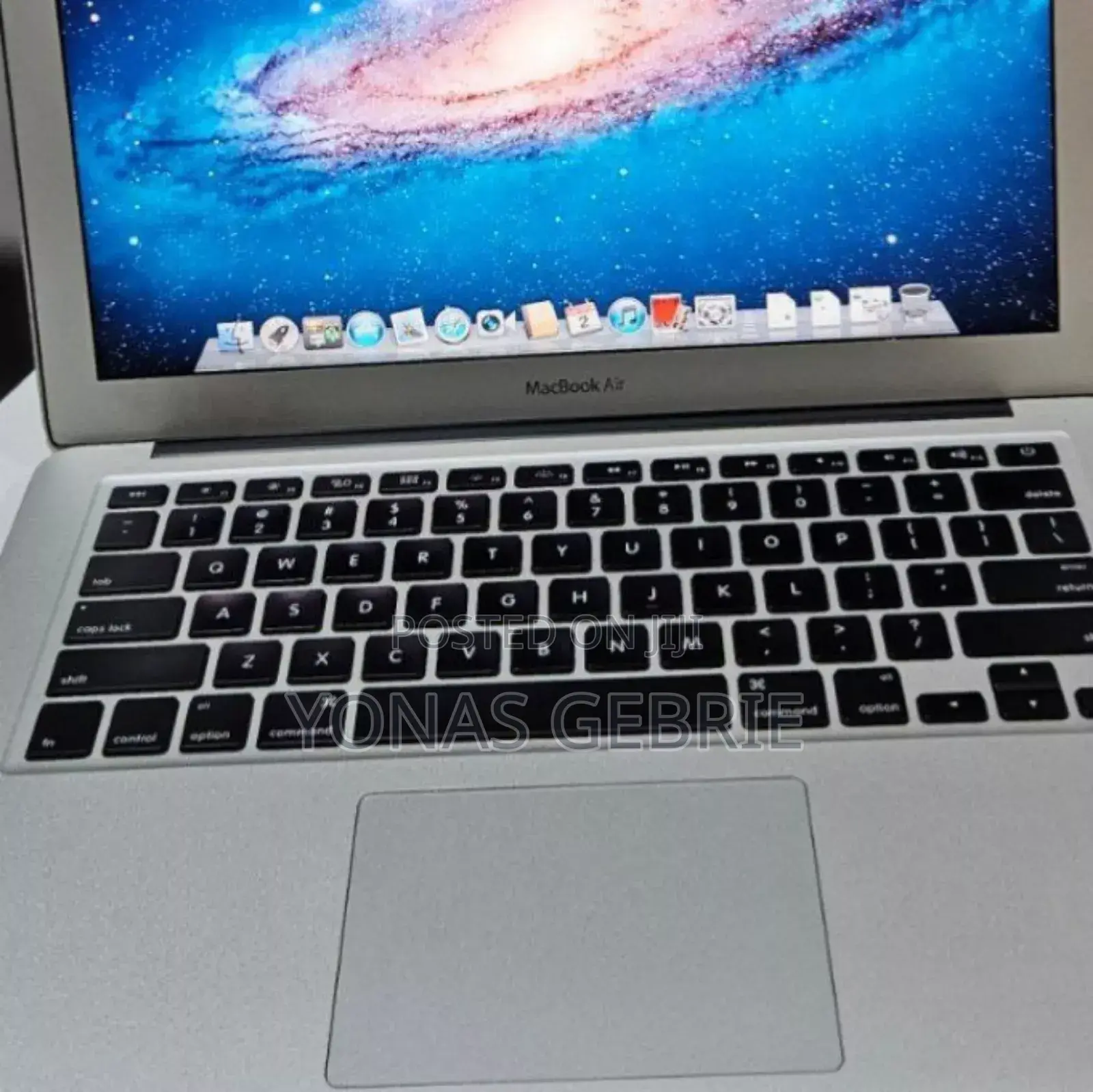 New Laptop Apple MacBook Air 2011 4GB Intel Core I5 SSD 128GB
