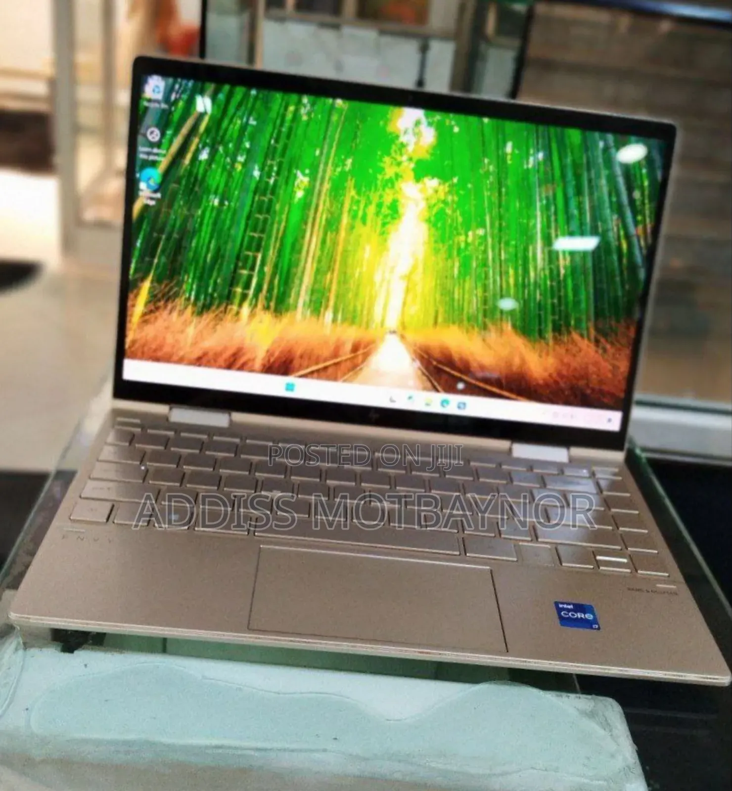 New Laptop HP Envy X360 8GB Intel Core I7 SSD 1T