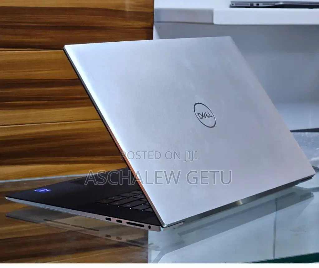 New Laptop Dell XPS 15 16GB Intel Core I7 SSD 1T