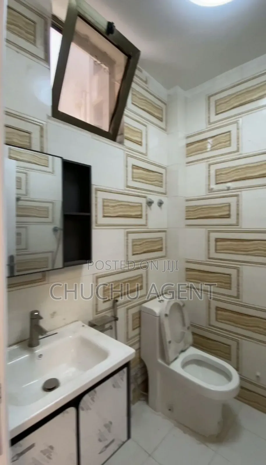 7bdrm Townhouse / Terrace in Nifas Silk-Lafto for rent