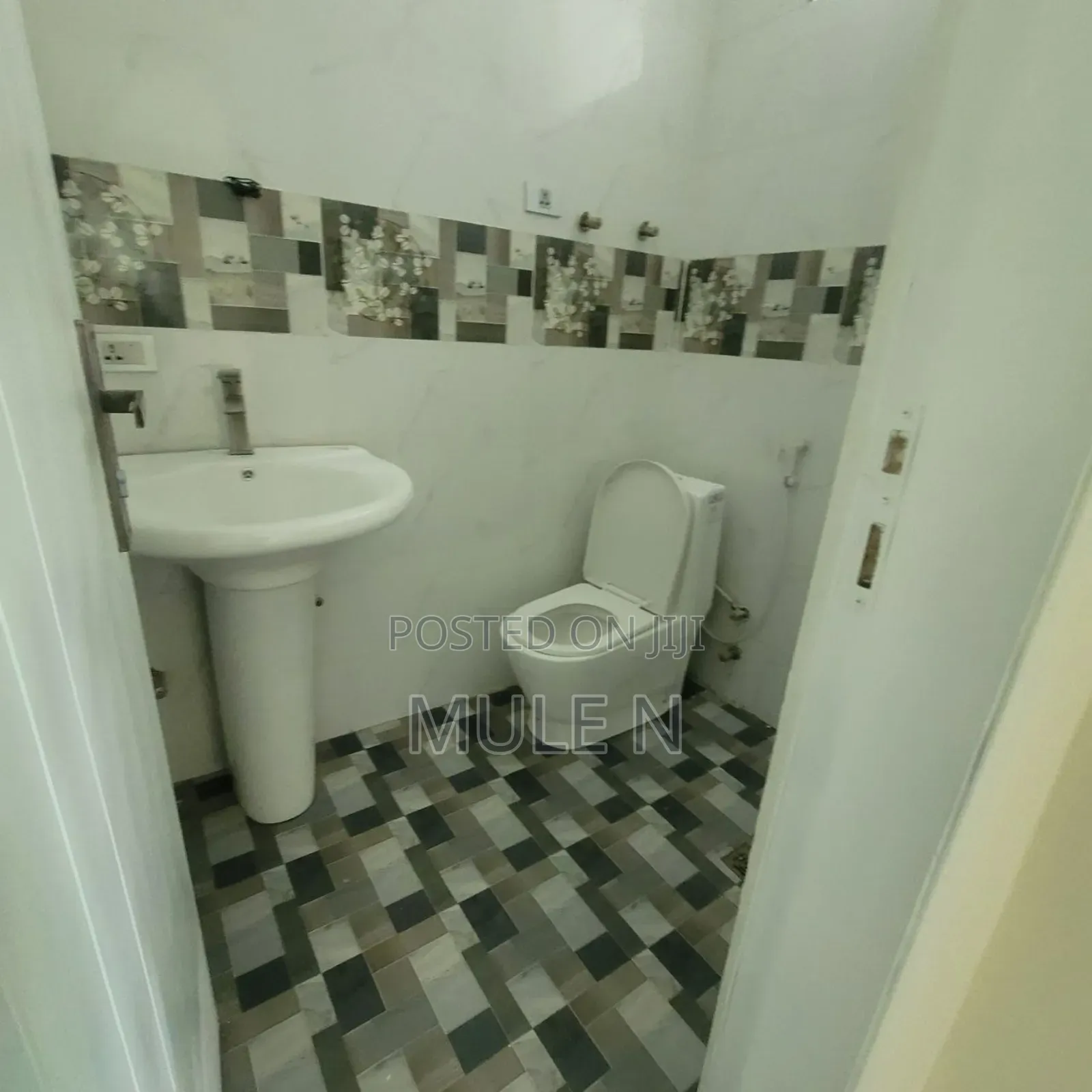 Furnished 2bdrm Condo in Ayat 49 Condominium, Bole for sale