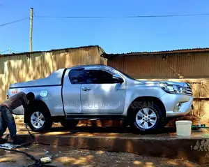 Photo - Toyota Hilux Revo Single Cab Deisel 2.4 RWD 2018 Silver