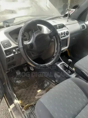 Daihatsu Terios Automatic 2004 Black