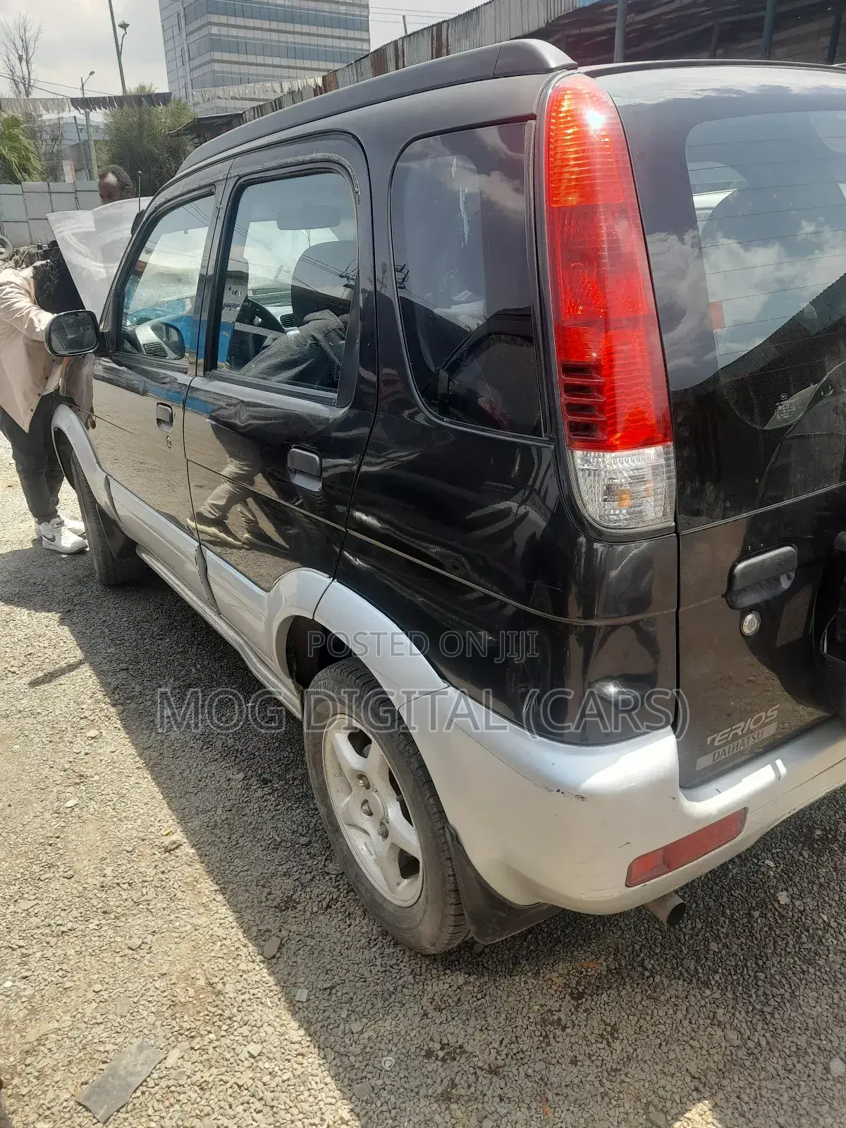 Daihatsu Terios Automatic 2004 Black