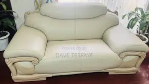 Imported Modern Living Room Sofa Set Withmarble-Topped Table