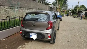 Kia Picanto 2018 Gray