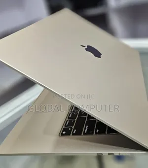 New Laptop Apple MacBook Air 2024 M3 15-Inch 8GB Apple M3 SSD 256GB