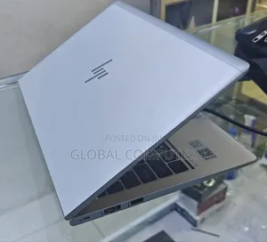 New Laptop HP EliteBook 860 G10 16GB Intel Core I7 SSD 512GB
