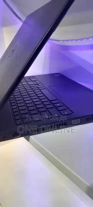 Laptop Dell Vostro 3558 8GB Intel Core I5 HDD 1T