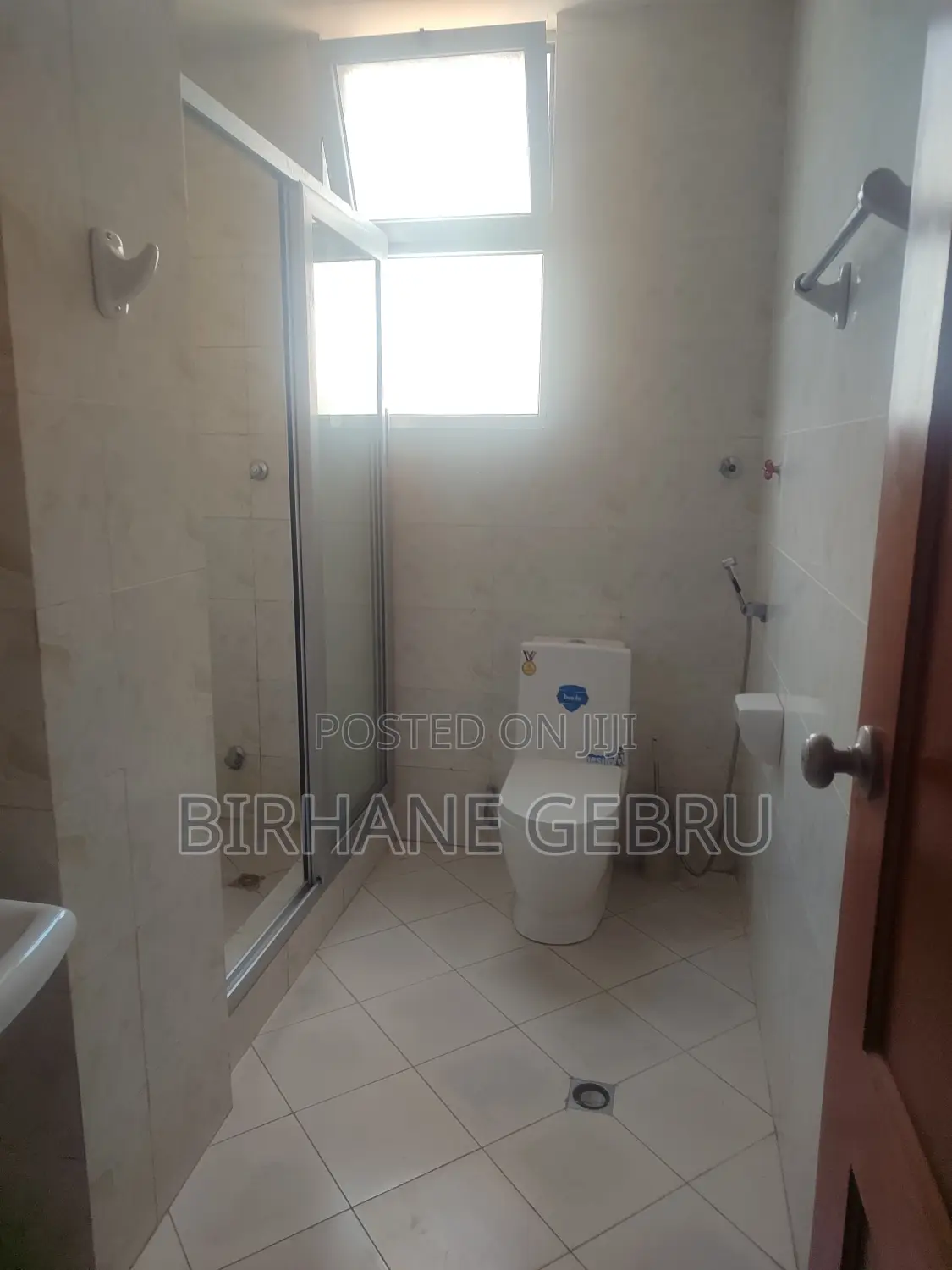 Luxury Apartiment Rent for Office or Business