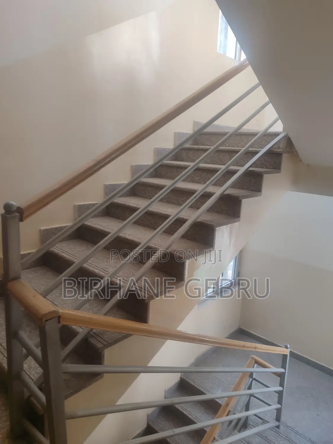 Luxury Apartiment Rent for Office or Business